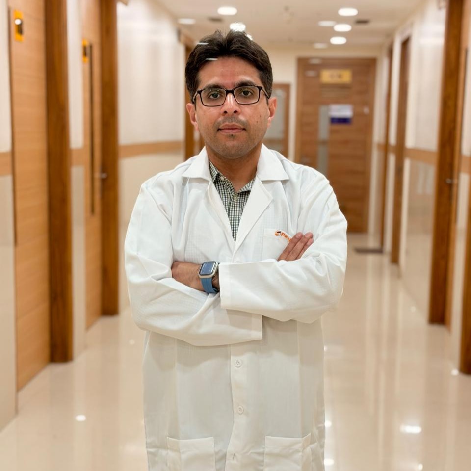 Dr. Rajat Sindwani